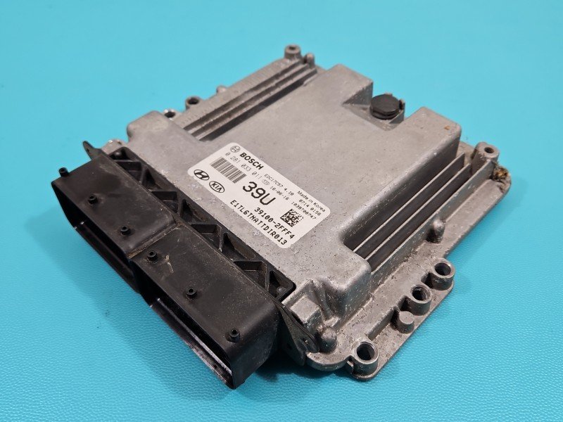 Komputer Sterownik silnika 0281033011, 39100-2FFF4 Hyundai Tucson III 15-20 2.0 crdi