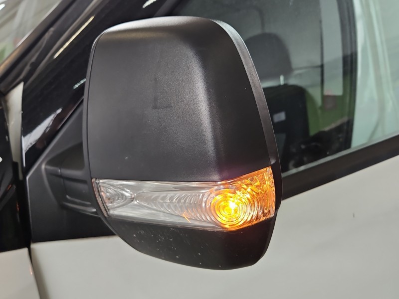 Lusterko lewe Fiat Doblo II 10- manualny, Europejska, manualne 2 pin / lift 14-22 europa
