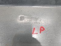 Podnośnik przód lewy Seat Ibiza III 6L 6Q2959802A 3d HB