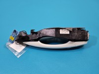 Klamka przód prawa zewnętrzna Peugeot 3008 II 9686433680U