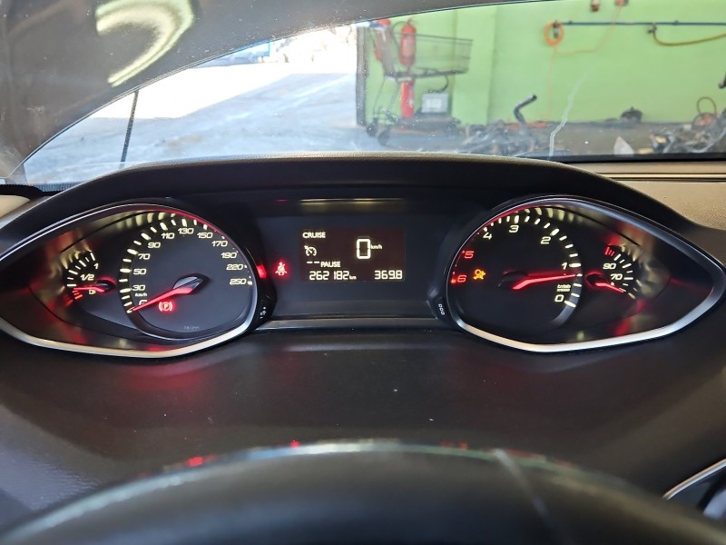 Licznik Peugeot 308 II T9 1.6 hdi 9809838380 EUROPA