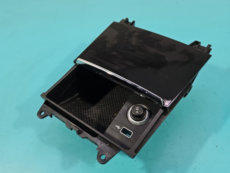 Schowek pasażera Skoda Kodiaq I EUROPA