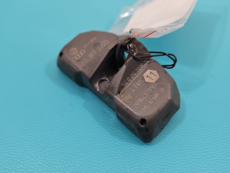 Czujnik ciśnienia opon AUDI Q7 I 4L 4F0907275D TPMS Czujnik ciśnienia opon AUDI Q7 I 4L 4F0907275D TPMS