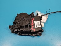 Zamek klapy tył 163672, 163672-10 BMW X5 F15 Producent części: BMW, dociąg klapy 6PIN,