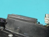 Zamek przód lewy 805035308RB Dacia Sandero III 20- EUROPA Producent części: Dacia, Europejska, 2pin