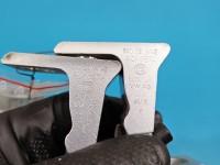Zawias drzwi przód prawy Vw Passat B8 8X0831404E