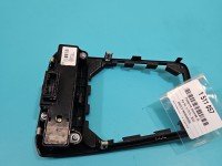 Przełącznik Producent części: KIA, PDC, podgrzewania foteli kierownicy Kia Rio IV 16-23 93300-H8110, 4D62W1-1000
