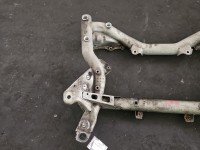 WÓZEK KOŁYSKA TRAWERS Sanki Belka silnika Mercedes CLS II C218 W218 218 4.7 V8 (278922)