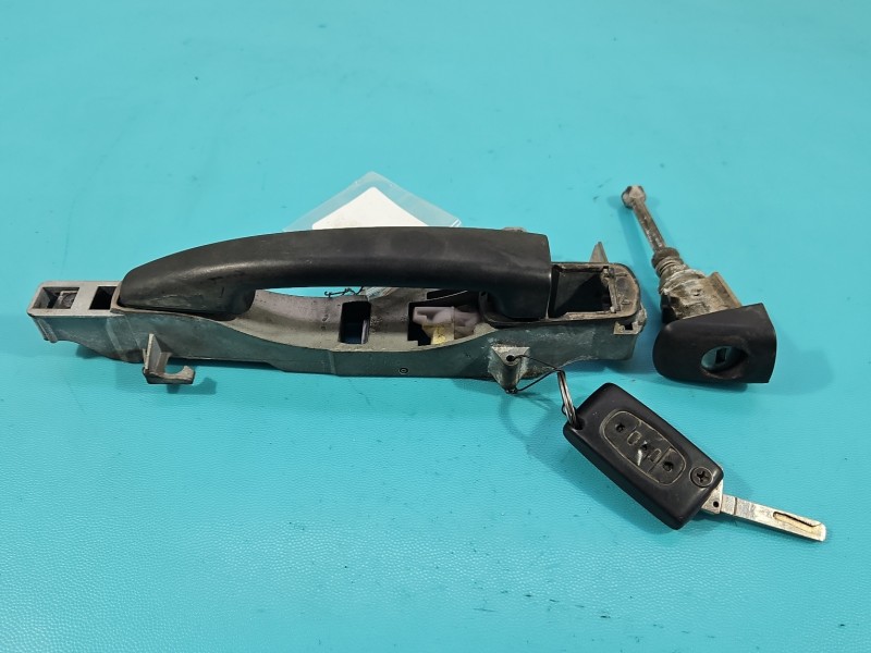 Klamka przód lewa zewnętrzna Peugeot 407 9653401680