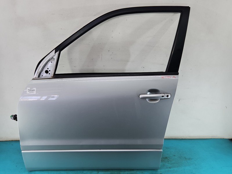 DRZWI PRZÓD LEWE KIEROWCY Suzuki Grand Vitara II 5d srebrny z2s DRZWI PRZÓD LEWE KIEROWCY Suzuki Grand Vitara II 5d srebrny z2s