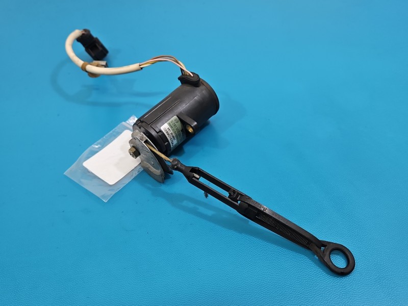 Pedał gazu potencjometr Audi A4 B5 0281002286, 028907475AJ 1.9 tdi