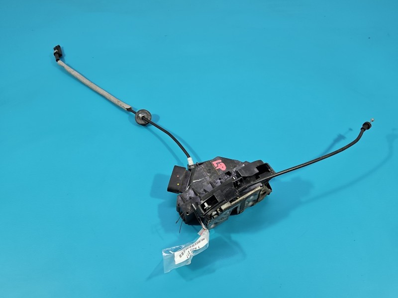 Zamek przód lewy VOLVO S60 II 10- EUROPA 31301737