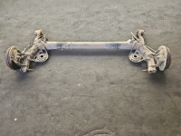 Tylna belka oś tył Suzuki Swift Mk7 1.2 16V