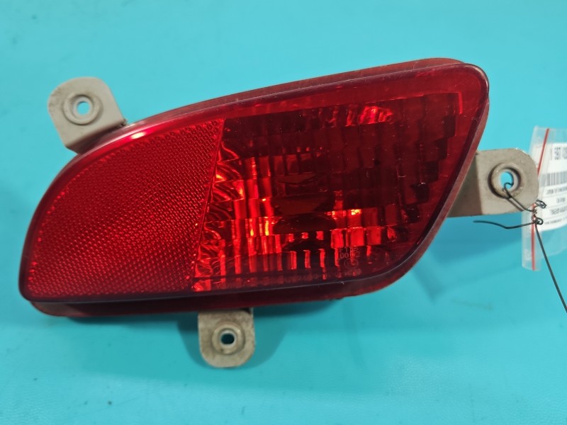 Lampa tył lewa zderzaka przeciwmgielna Kia Venga 92403-1PO