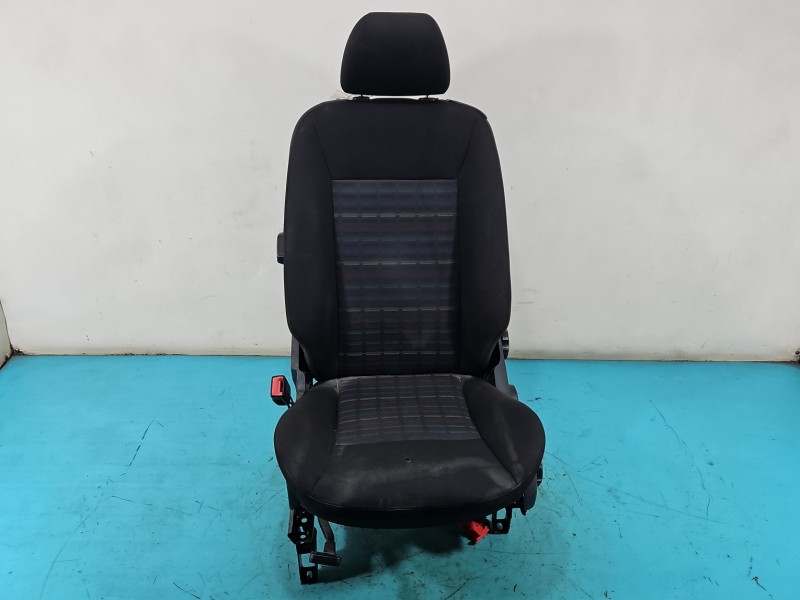 Fotel lewy przód kierowcy Mercedes W169 3d EUROPA