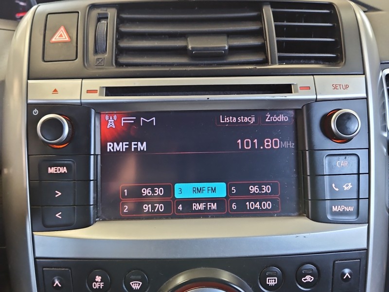 Radio fabryczne Toyota Verso 09- 86140-0F020 radioodtwarzacz