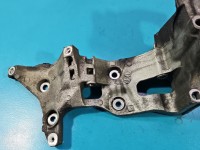 Mocowanie uchwyt Alternatora, sprężarki klimatyzacji,pompy wtryskowej Vw Touran II 04L903143B