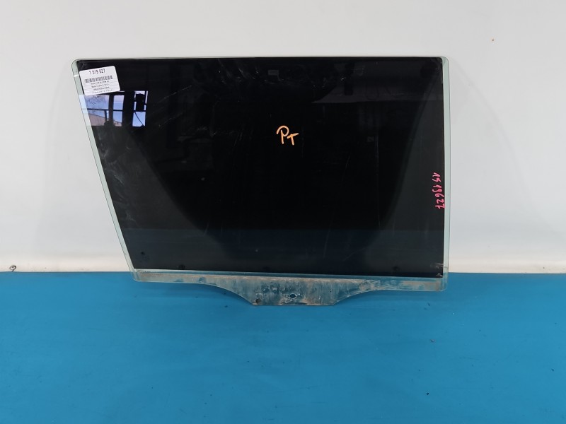 Szyba drzwi tył prawa Skoda Octavia III kombi