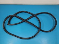 Uszczelka drzwi przód lewa HYUNDAI i20 II 14-20