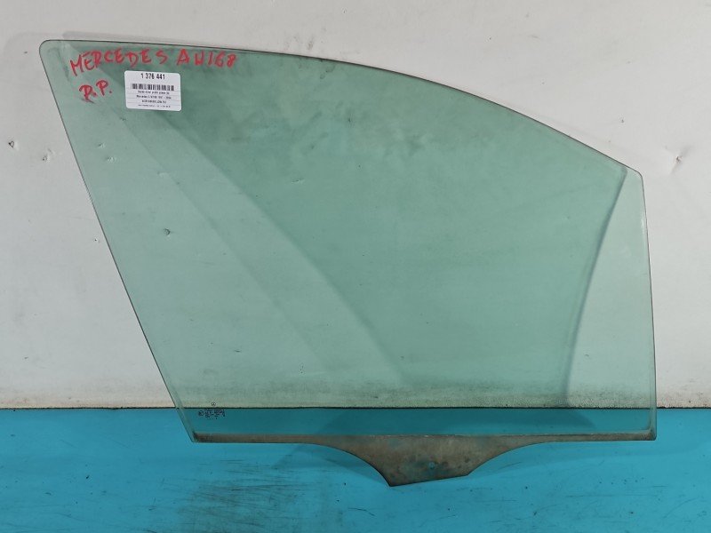 Szyba drzwi przód prawa Mercedes W168 HB