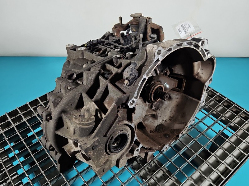 Skrzynia biegów Kia Ceed II 12-18 1.6 crdi