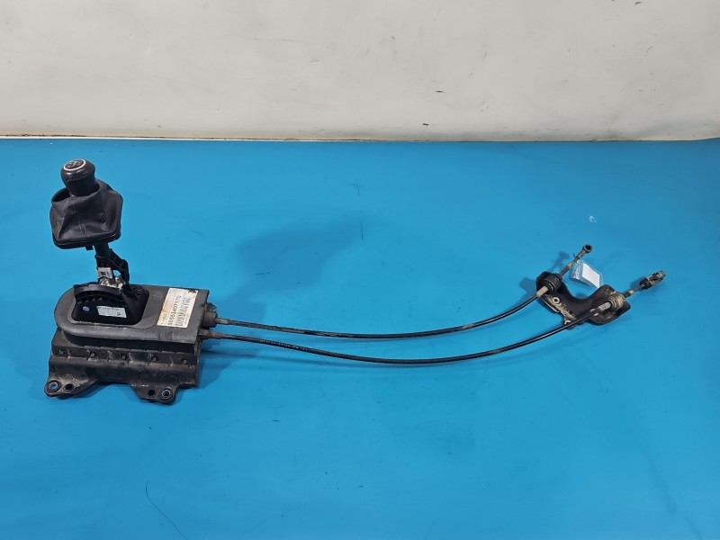 DŹWIGNIA LEWAREK WYBIERAK LINKI Fiat Grande Punto 1.4 8V wiel