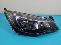 Reflektor prawy lampa przód Opel Astra IV J EUROPA