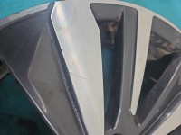 Felga aluminiowa 19" komplet alufelgi felgi Peugeot 3008 II 9809685477