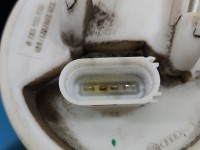 pompka Pompa paliwa Vw Passat B5 1.8 T 8E0906087D Volkswagen, nadpalone piny 4 PIN