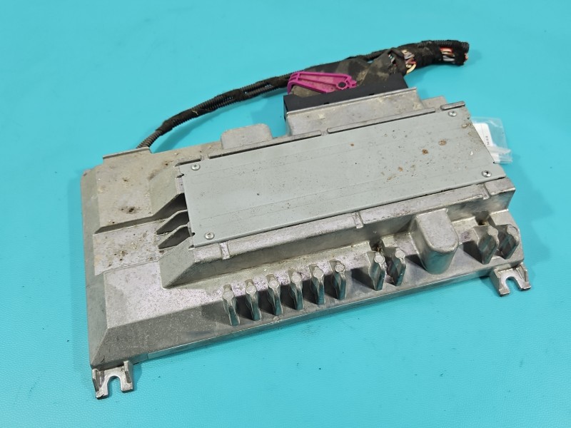 Wzmacniacz Skoda Octavia III