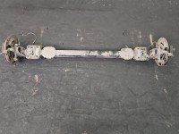 Tylna belka oś tył Renault Master III 10-19 2.3 dci