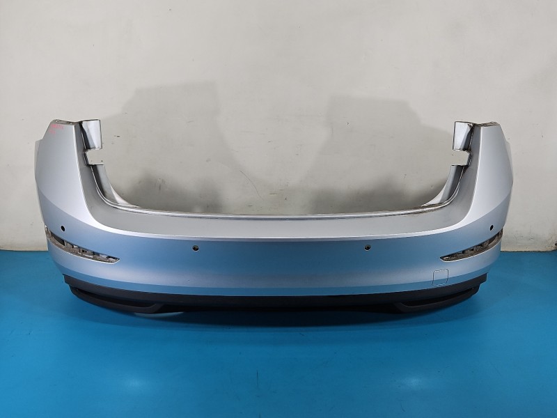 Zderzak tył Skoda Scala 2019- LA7W HB