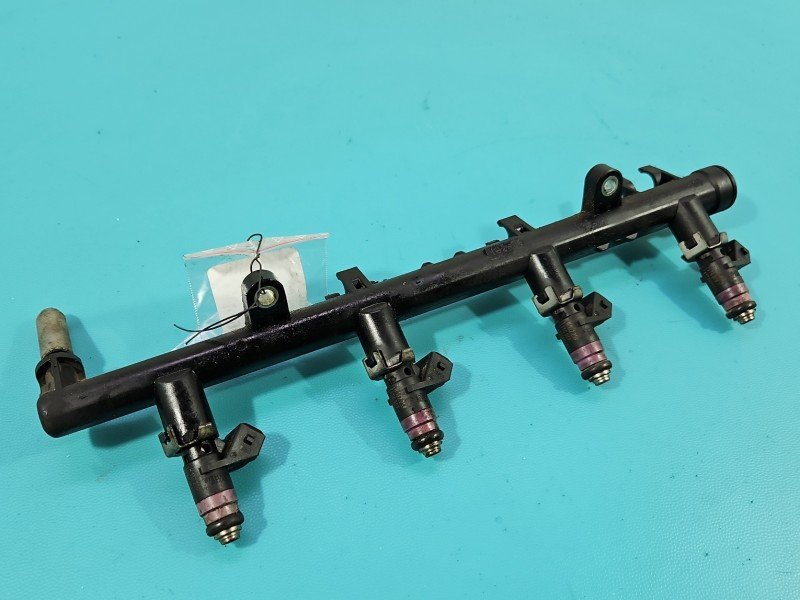 TESTOWANY Wtryskiwacz Renault Clio III H132259 1.4 16V