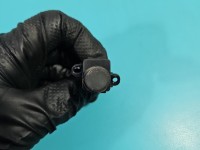 Przełącznik Producent części: JEEP, 2 PIN PRZYCISK KLAPY Jeep Grand Cherokee IV WK2 68160779AA