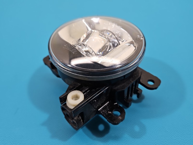 Halogen prawy Renault Kadjar