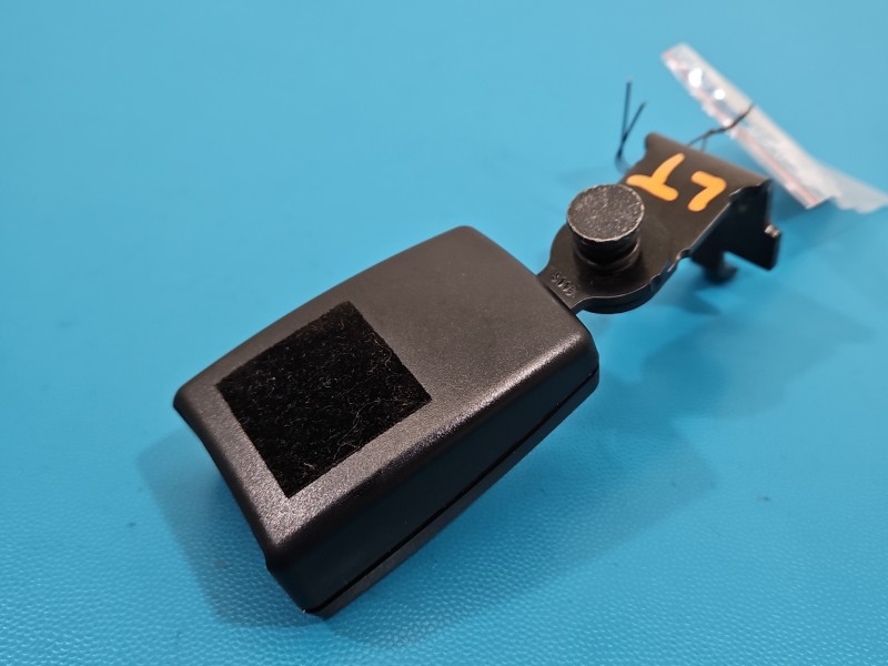 Pas bezpieczeństwa tył lewy Producent części: BMW, Europejska BMW X6 E71 7171895