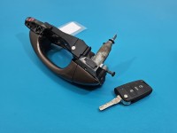 Klamka przód lewa zewnętrzna Skoda Octavia III 5L0837885B