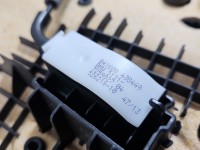 Tapicerka drzwi przód lewa boczek bmw F30