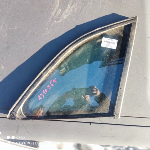 Szyba karoseryjna tył lewa AUDI Q5 8R 08- HB