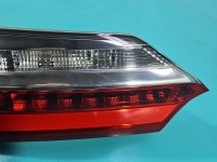 Lampa tył lewa Toyota Corolla E16 E18 13- sedan EUROPA 81590-02A20