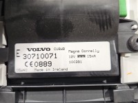 Licznik Volvo V50 S40 II 30728645, 30710071, 8697035 2.0d EUROPA
