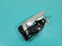 Klamka wewnętrzna tył prawa Toyota Rav4 IV