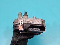 Silniczek Silnik wycieraczek przód Audi A8 D3 4E1955119, 0390241814
