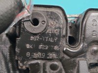 Zamek maski 8K1823746 AUDI Q5 08-