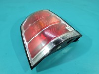 Lampa tył lewa Producent części: OPEL, Z LISTWĄ ŻARÓWKOWĄ Opel Zafira B HB