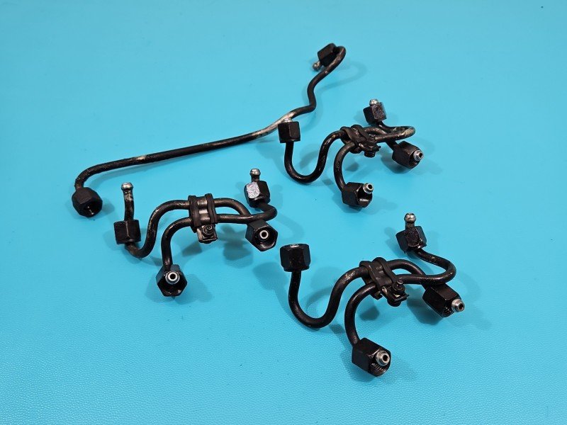 RURKI Przewód paliwowy Bmw e60 e61 2.5d (M57) RURKI Przewód paliwowy Bmw e60 e61 2.5d (M57)