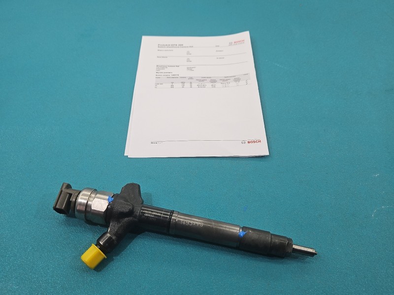 Wtryskiwacz Toyota Avensis II T25 23670-0R030 2.0 D4D