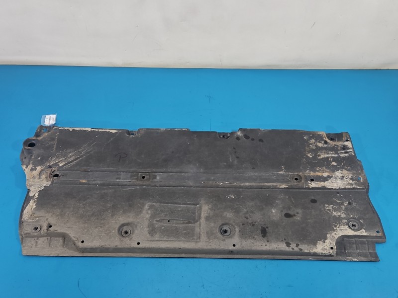 Osłona PODWOZIA PRAWA Uszkodzenia widoczne na zdjęciach Toyota Corolla E21 19- 1.5 12V