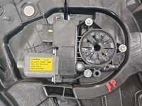 Podnośnik przód prawy Hyundai I40 82460-3Z010 5d kombi