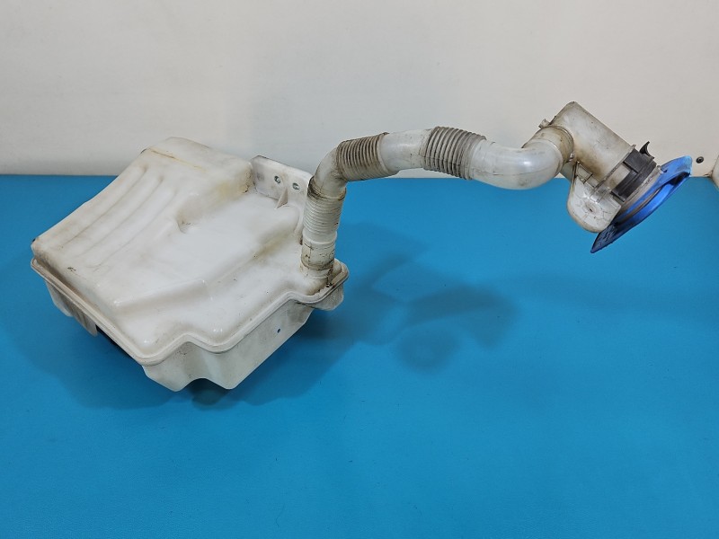 Zbiornik Zbiorniczek płynu spryskiwacza Vw Scirocco III 08-
